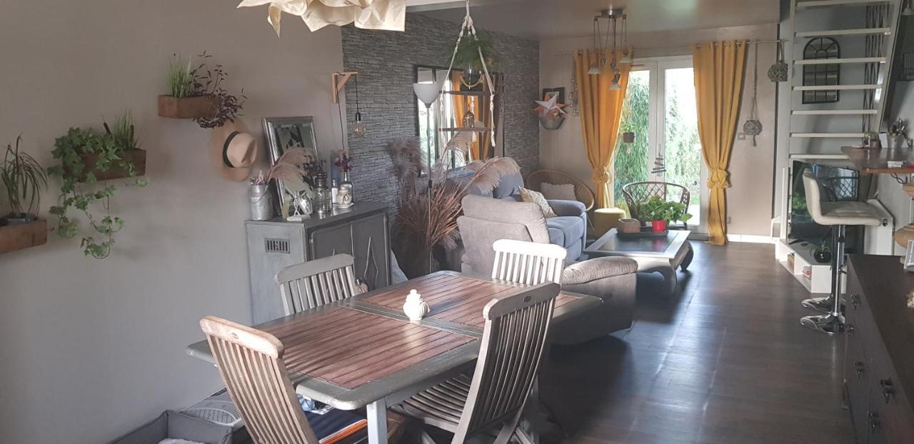 Ferienwohnung Chez Marie Laure Nogent-le-Rotrou Exterior foto